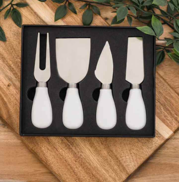 Lynn & Liana White Cheese Knife Set